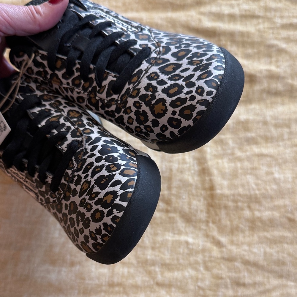 Reebok Princess Leopard print sneakers - Picture 12 of 17